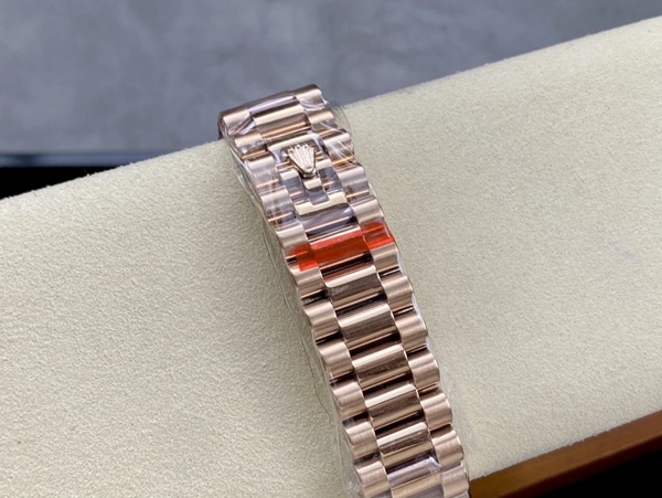 激安ロレックス着用イメージ